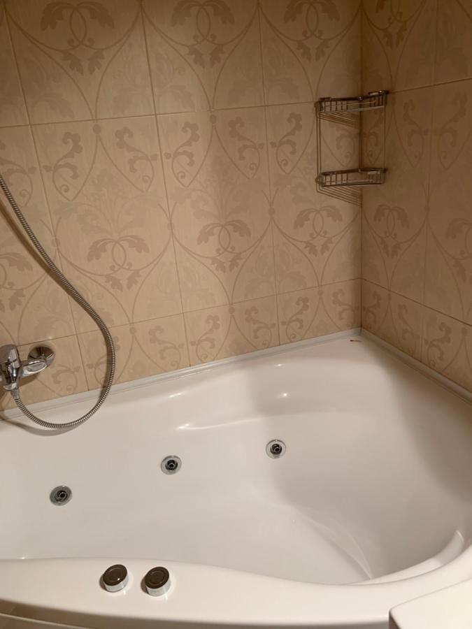 Apartament Reset Club Браїла Екстер'єр фото